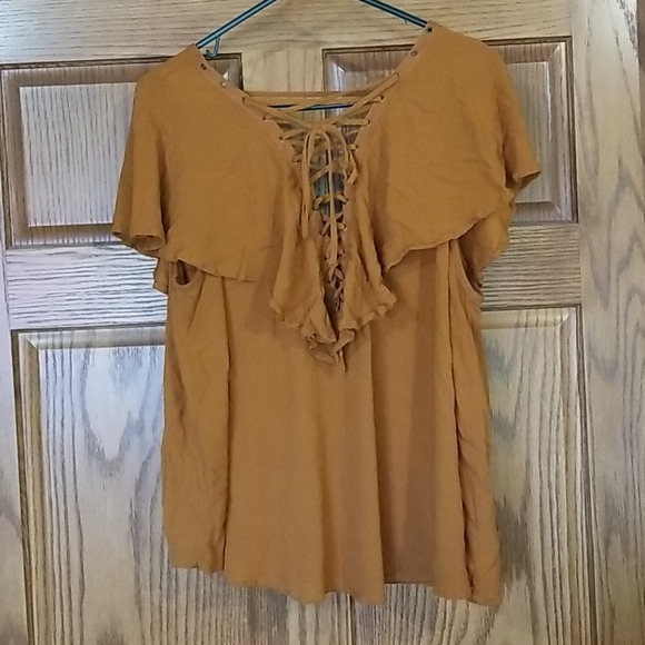 Forever 21 Tops - Forever 21 Butterscotch Lace Up Top
